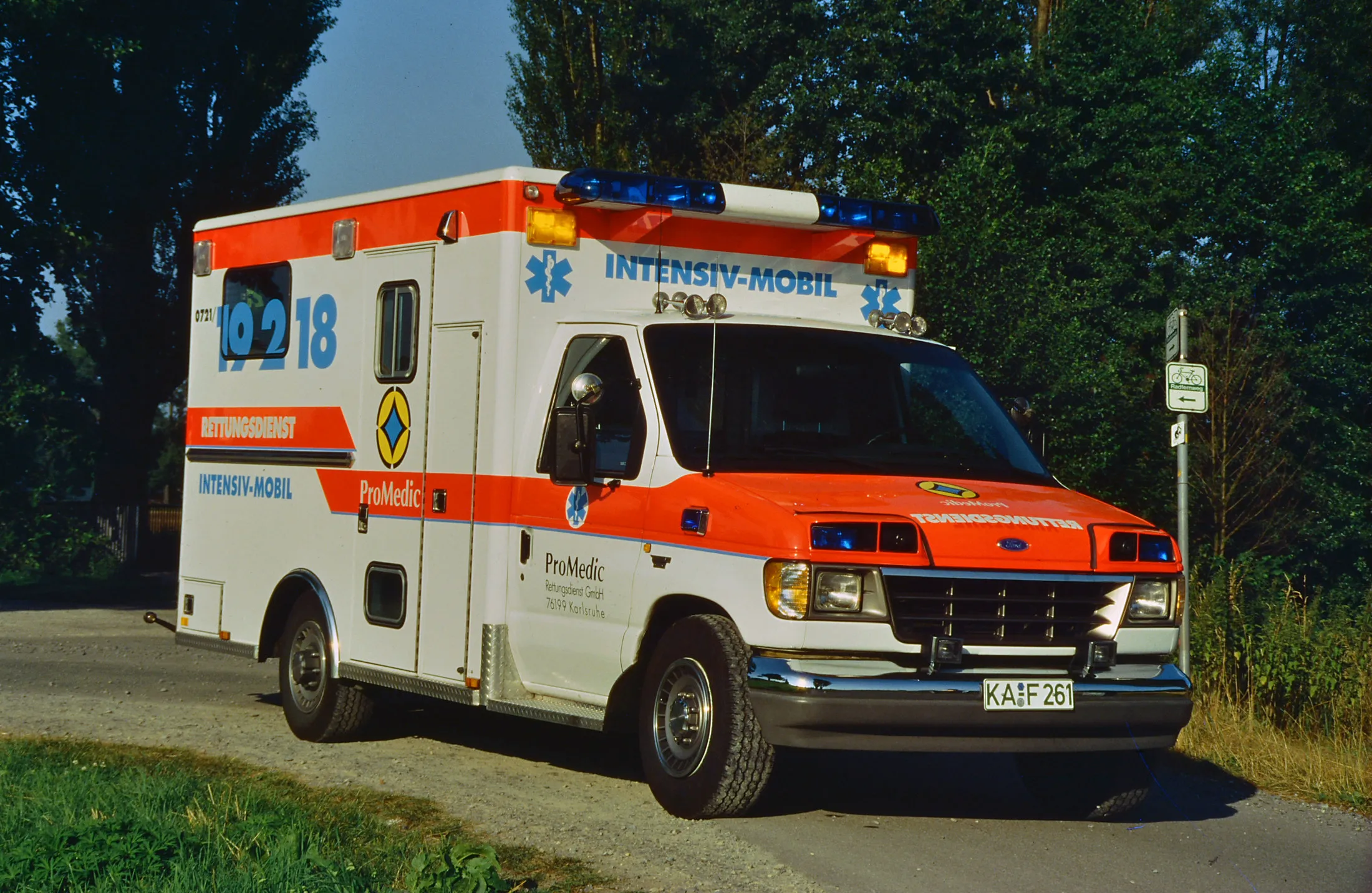 Intensivtransportwagen in den 90ern